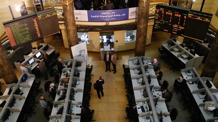  The Egyptian Exchange (EGX) ended Wednesday’s session in green, adding LE 6.62 billion to market capitalization, amid Egyptian and Arab purchases.
