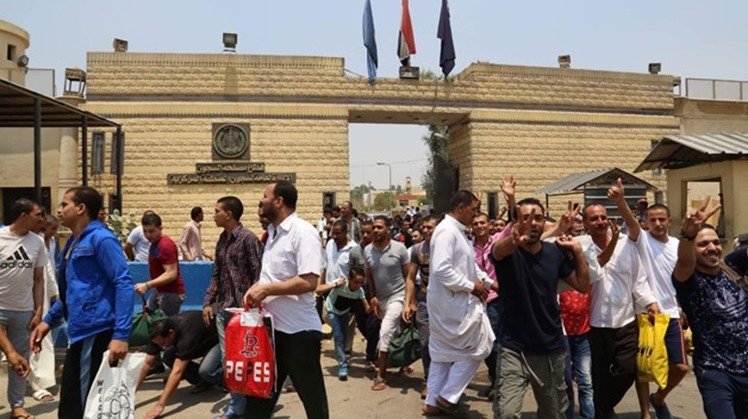 On the occasion of Sinai Liberation Day on April 25, a total of 4,011 prisoners were on Saturday, announced the Ministry of Interior.