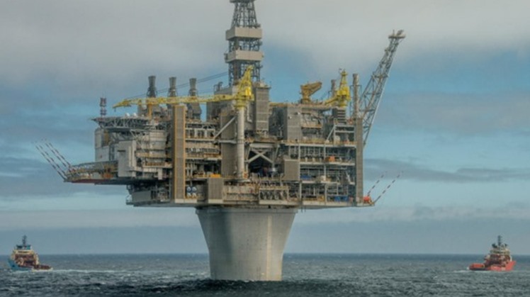 Egypt's Minister of Petroleum and Mineral Resources Tarek el Molla said the 12 agreements the Cabinet recently approved in the oil field with total investments worth more than one billion dollars