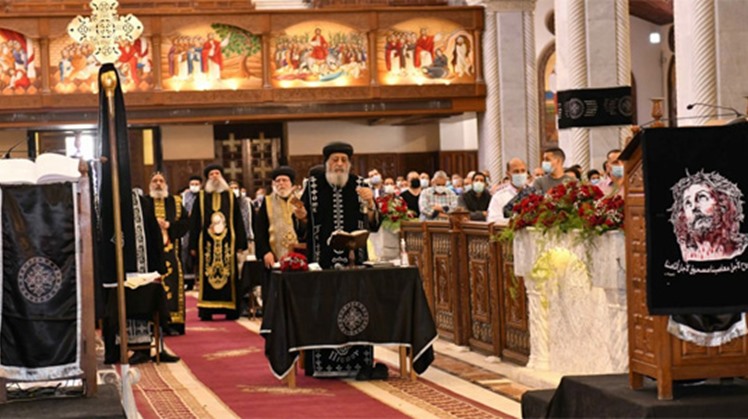 Egypt’s Pope Tawadros II leads Good Friday prayers at Abbassiya Cathedral