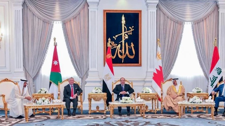 Egypt’s President Abdel Fattah El-Sisi, in the presence of UAE President Sheikh Mohamed bin Zayed Al Nahyan, received Jordanian King Abdullah II bin Al Hussein, Bahrain’s King Hamad bin Isa Al Khalifa, and Iraq’s Prime Minister Mustafa Al-Kadhimi 