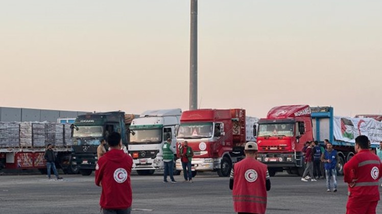 The Egyptian Red Crescent (ERC) launched the 57th aid convoy on Thursday under the initiative “Zad Al-Ezzah – From Egypt to Gaza. 
