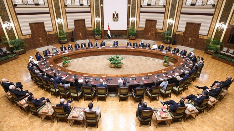 President El-Sisi Convenes Meeting with CEOs of Major Egyptian and International Corporations