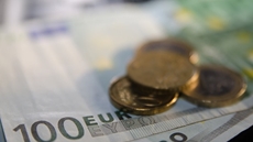 German envoy in Cairo probes with KFW boosting cooperation with Egypt