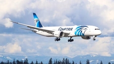 EgyptAir suspends flights to Khartoum as Sudan fighting continues for 4th day